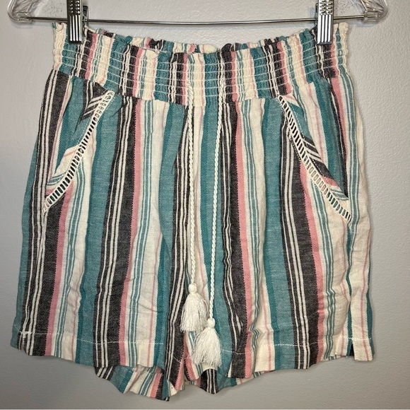 Briggs New York Linen Blend Pull-On Shorts with Pockets Drawstring Teal Stripes - Picture 3 of 11